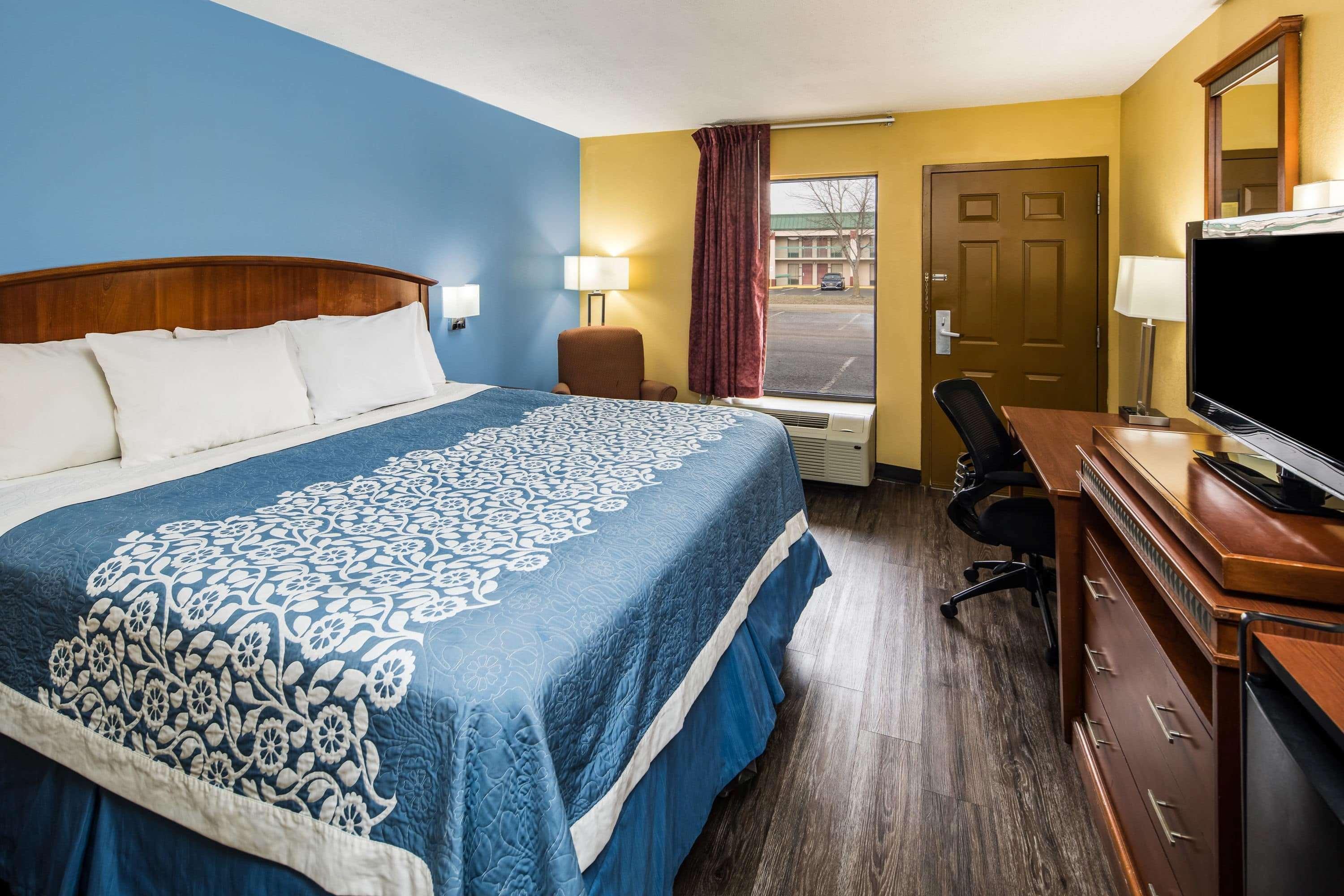 Days Inn By Wyndham Oak Grove/Ft. Campbell Εξωτερικό φωτογραφία